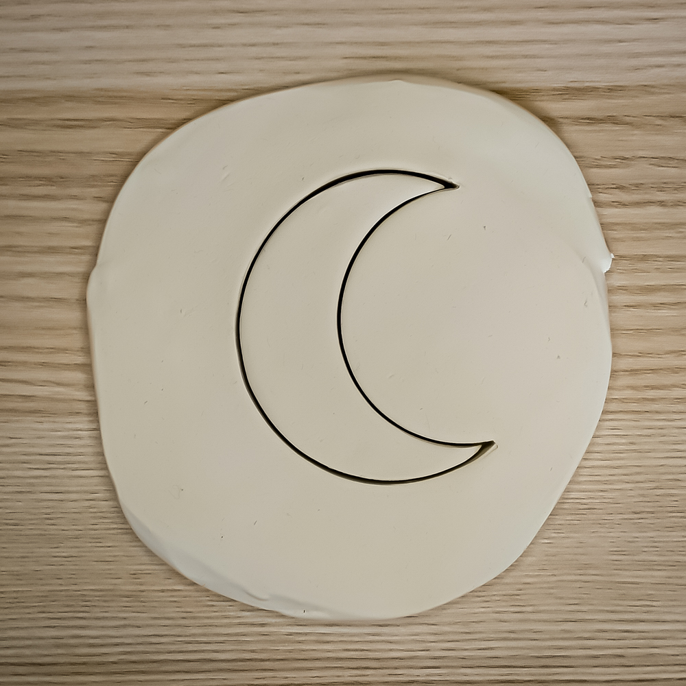 Kiszúró - Hold - Image 5