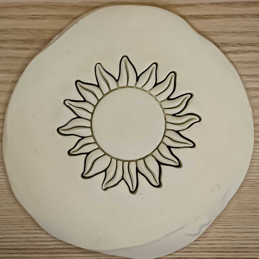 Kiszúró - Nap - Image 4