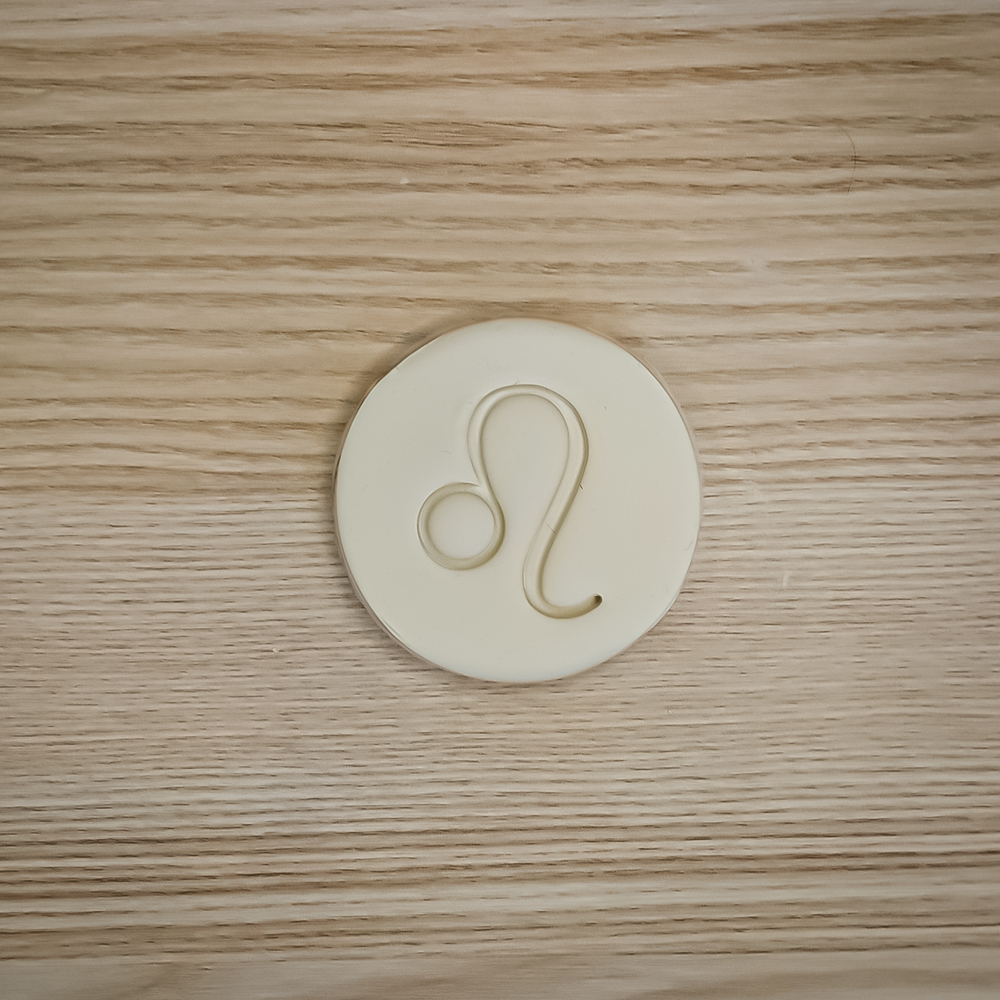 Kiszúró - Zodiákus jel - Oroszlán - Image 2