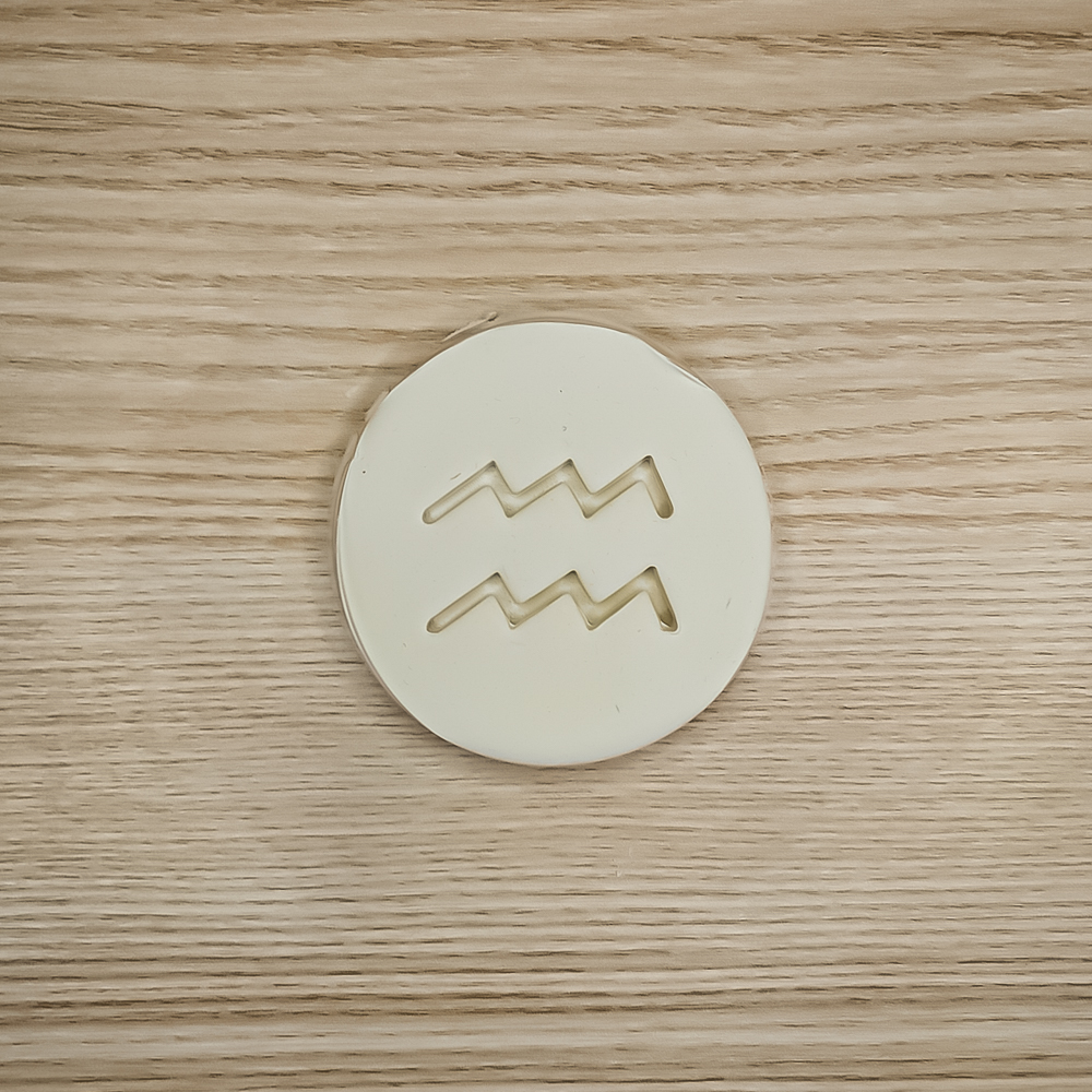 Kiszúró - Zodiákus jel - Vízöntő - Image 2